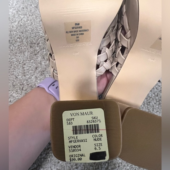 NWT Marc Fisher Heels - Picture 4 of 4